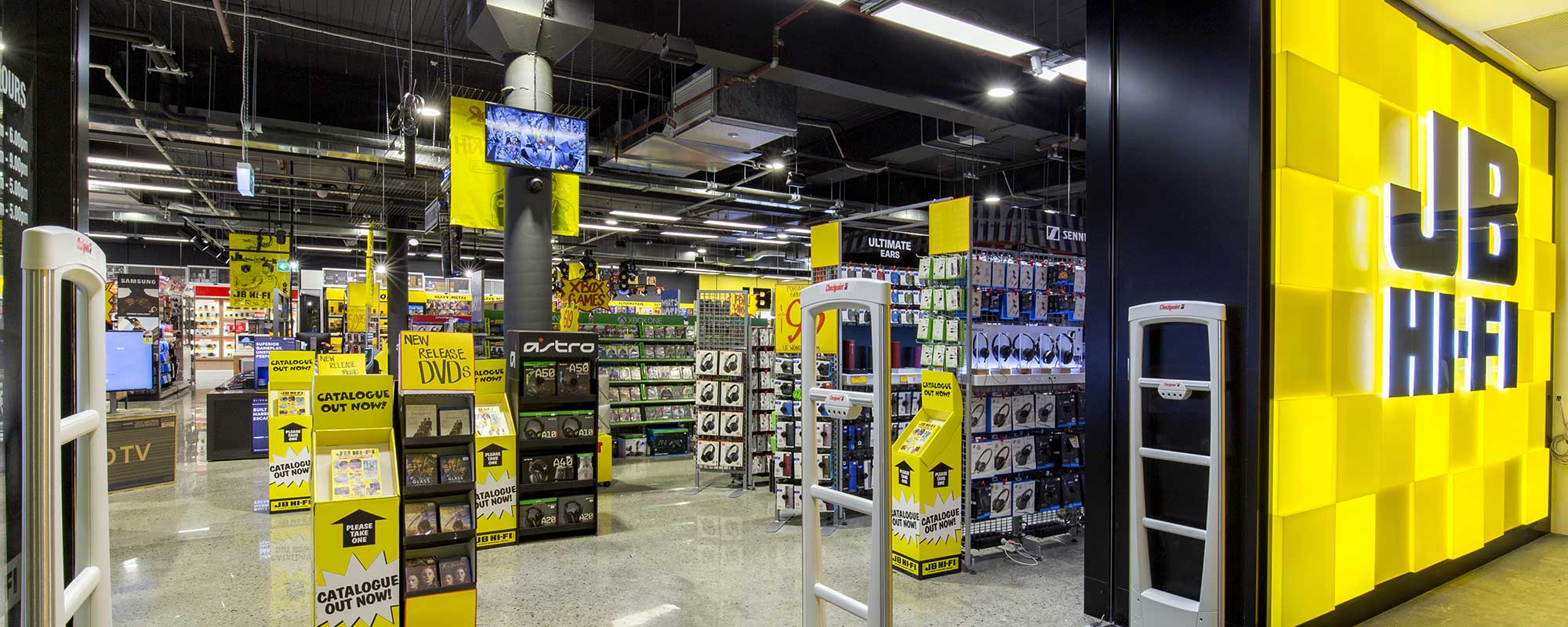 jb-hi-fi-posts-sales-growth-boss-moves-to-premier-australian